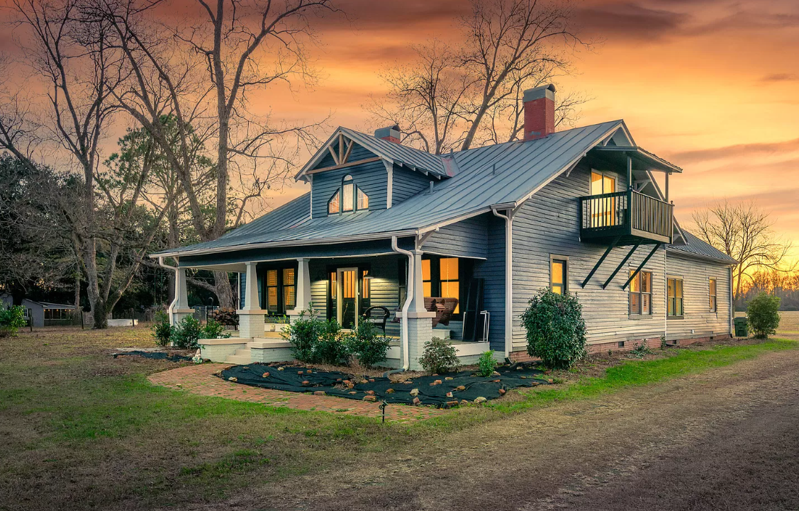 A 1931 Gem Nestled on 1.89 Acres in Snow Hill, North Carolina