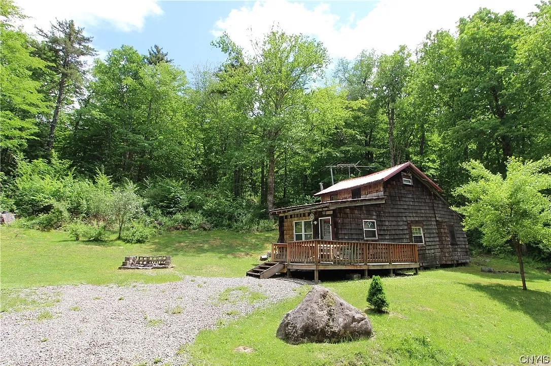 Rustic House in Cold Brook, New York