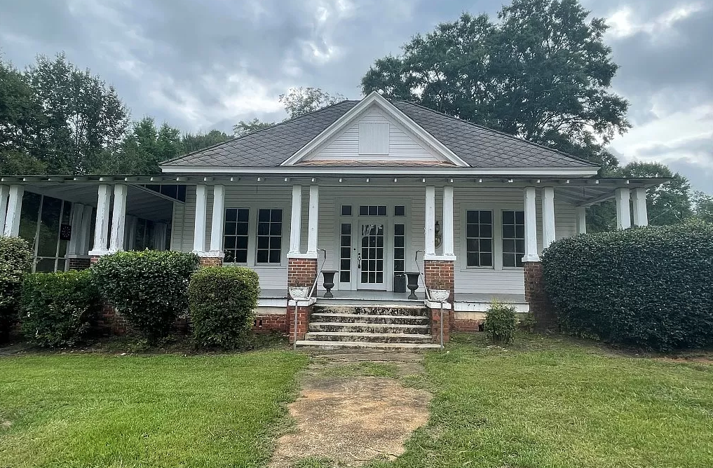 Beautiful House With Nice Interior in Greenville, Alabama