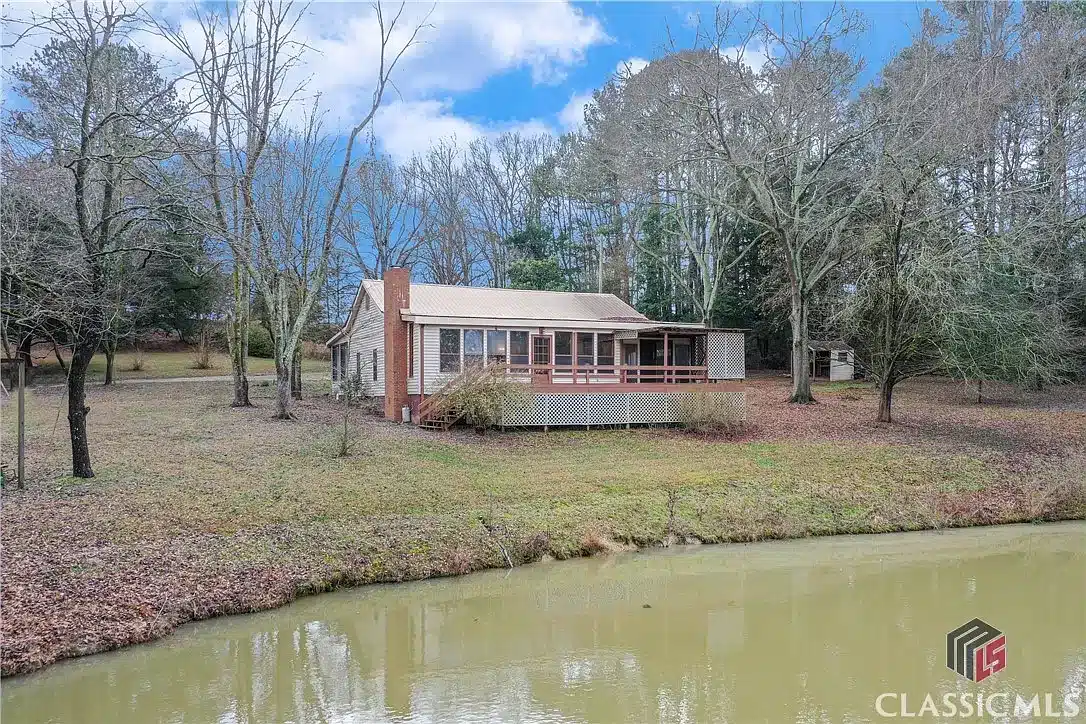 Secluded Country Home in Stephens, Georgia