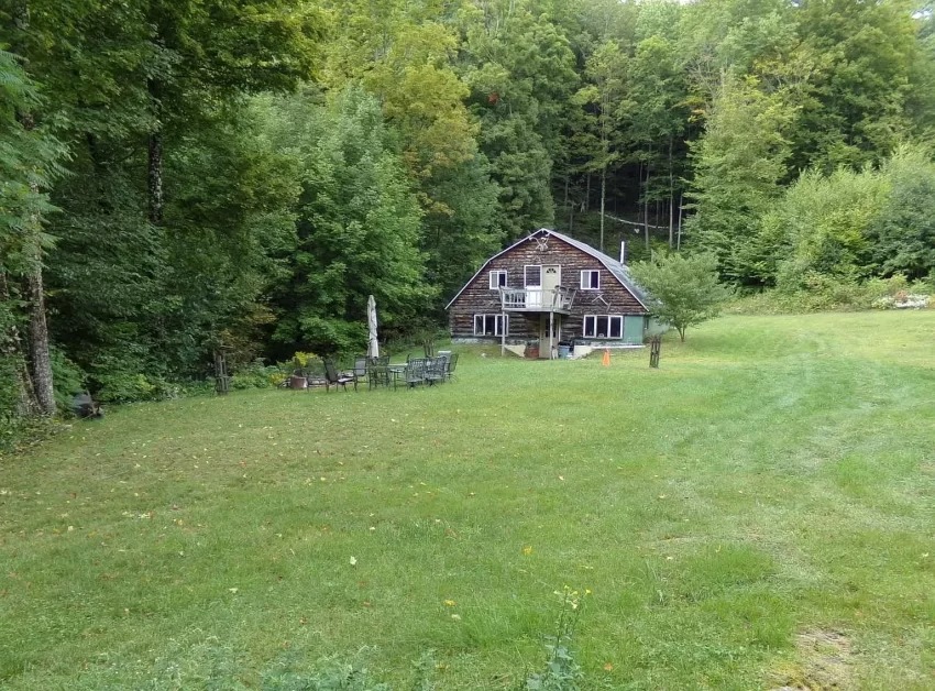 Secluded Camp in Pittsford, Vermont