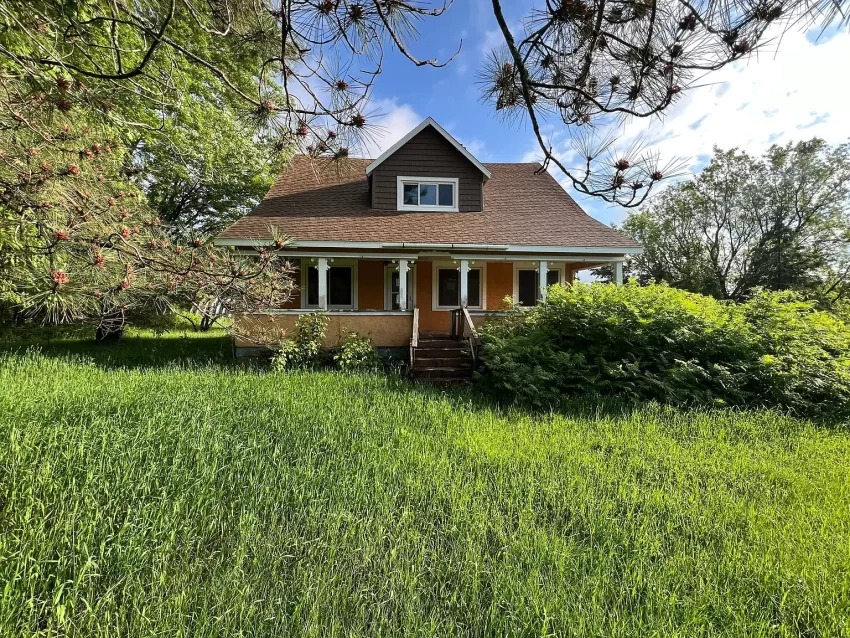 Beautiful Country Home in Kelliher, Minnesota